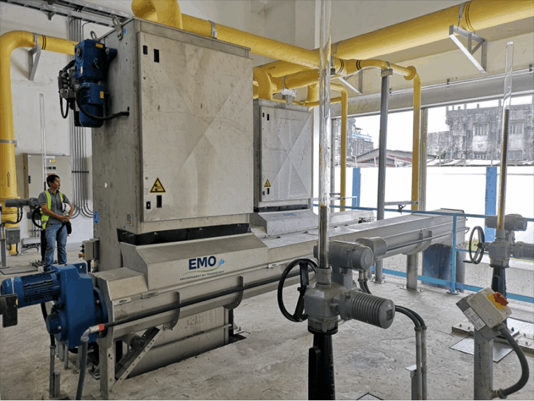 DCV R Dégrilleur Tri Cable Avec Convoyeur